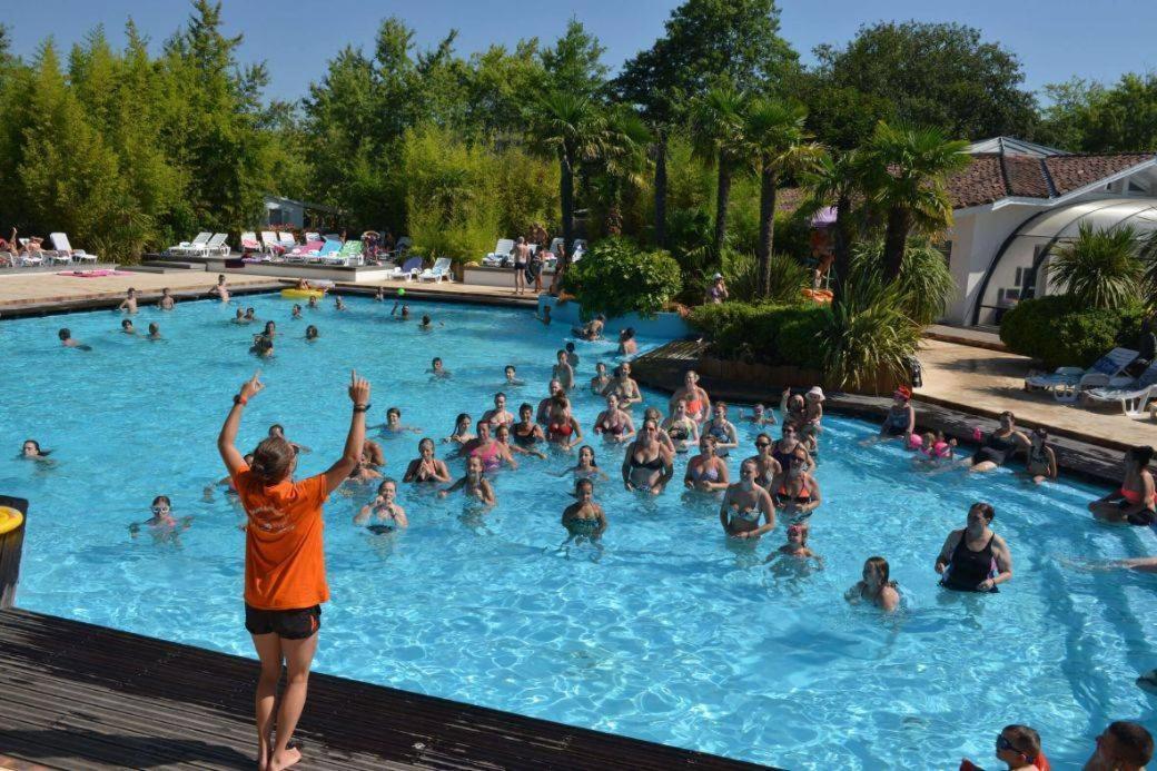 Kampaoh Mezos Hotel Ngoại thất bức ảnh